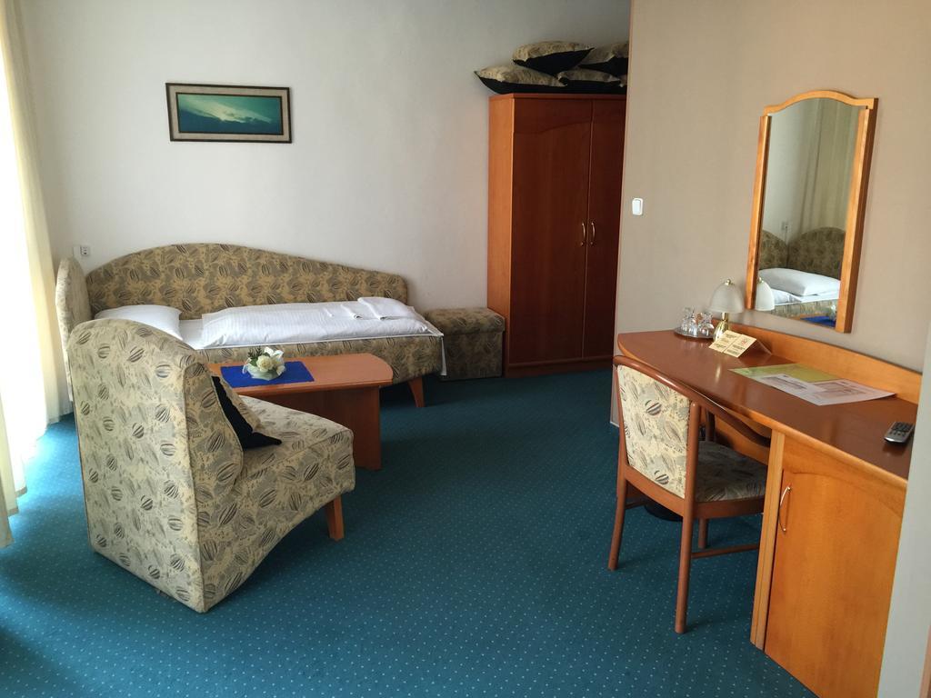 Hotel Dukla Presov Bilik gambar